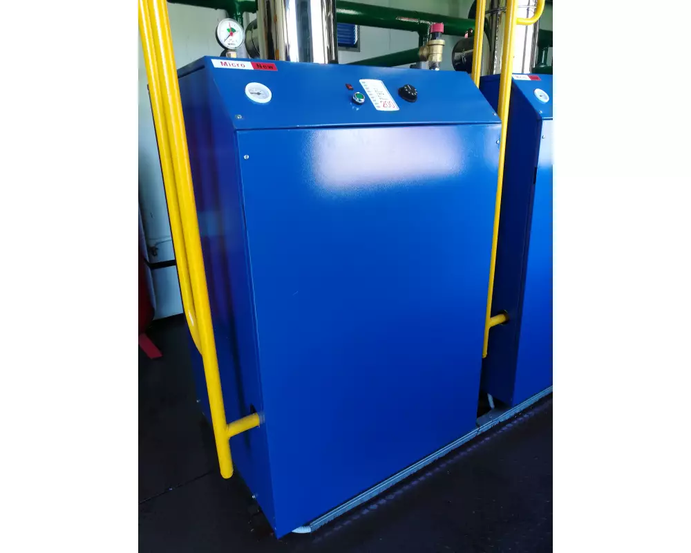 Котел газовый водогрейный напольный MICRO New 200 кВт