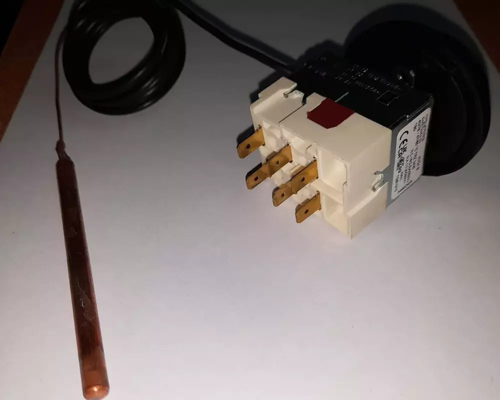 Термостат 2-х ступенчатый TRZ